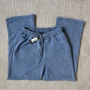 Boohoo Blue Wide Leg Sweatpants